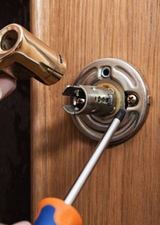 Emergency-Locksmiths